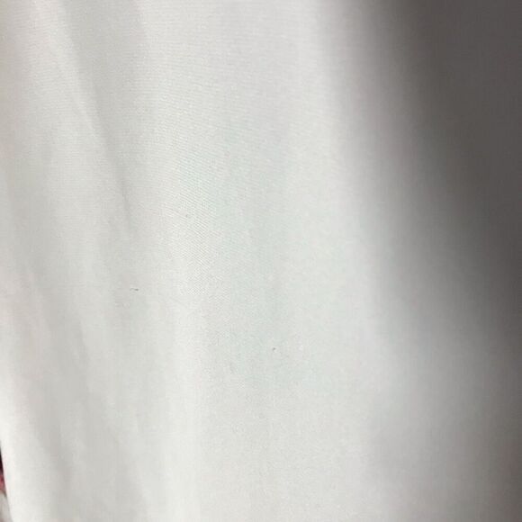 Express size Medium Top short sleeve Blouse cream zipper detail casual career - Picture 4 of 4